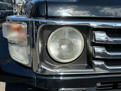 TOYOTA LAND CRUISER 70 - 7