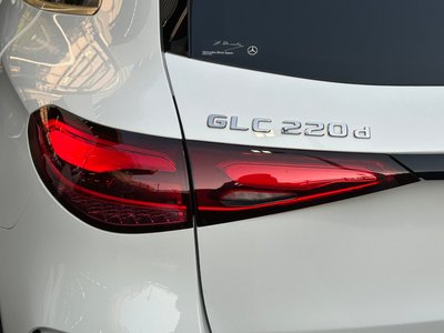 MERCEDES-BENZ GLC - 10