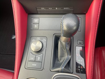 صورة مصغرة 27 لـ 2017 Lexus RC F