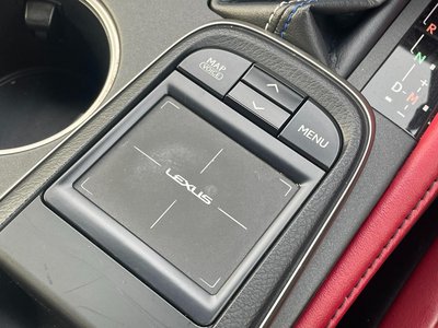 صورة مصغرة 32 لـ 2017 Lexus RC F