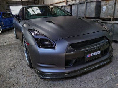 NISSAN GT-R