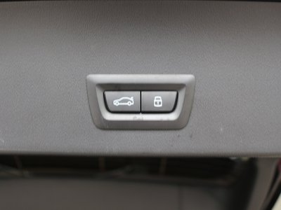 2025 BMW X3 缩略图 23