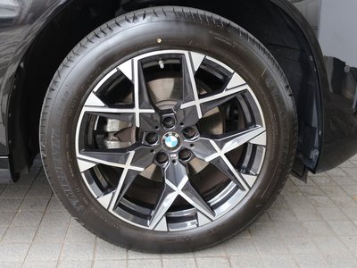2025 BMW X3 缩略图 19