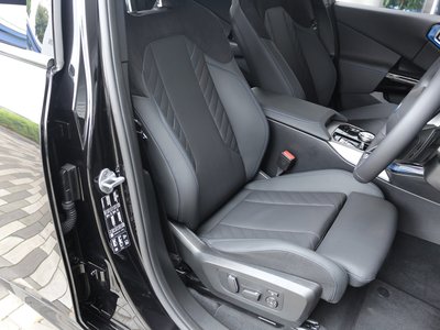 2025 BMW X3 缩略图 20