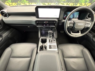 TOYOTA LAND CRUISER - 2