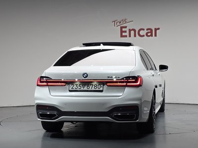 2019 BMW 7 SERIES — фото 4