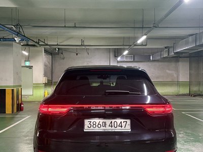 صورة 4 لـ 2019 Porsche CAYENNE