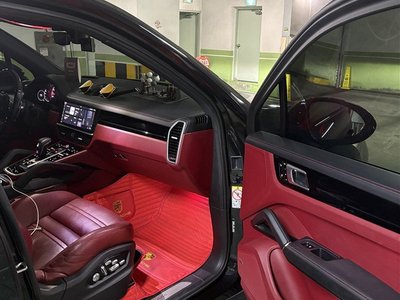 صورة 6 لـ 2019 Porsche CAYENNE