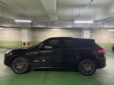 صورة 2 لـ 2019 Porsche CAYENNE