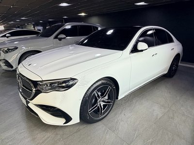 MERCEDES-BENZ E-CLASS - 2