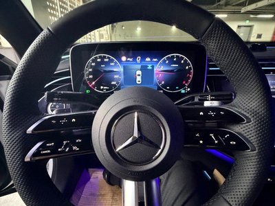 MERCEDES-BENZ E-CLASS - 9