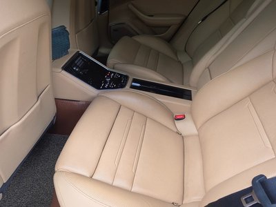 صورة مصغرة 15 لـ 2018 Porsche PANAMERA