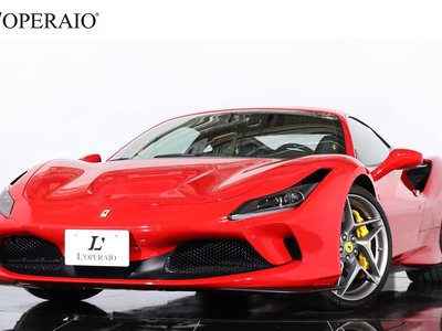 FERRARI F8 TRIBUTO