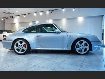 PORSCHE 911 - 6