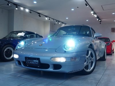 PORSCHE 911 - 8