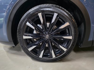 TOYOTA CROWN CROSSOVER - 6