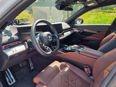 BMW 5 SERIES - 5