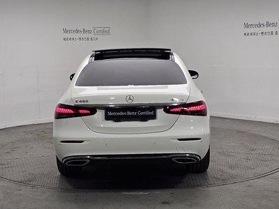 MERCEDES-BENZ E-CLASS - 3