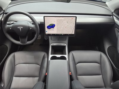 TESLA MODEL Y - 5
