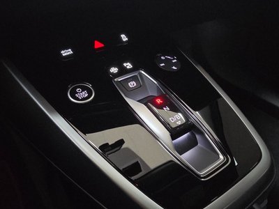 AUDI Q4 E-TRON - 9