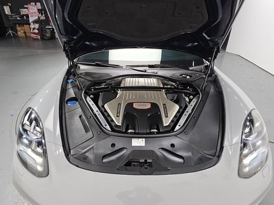 PORSCHE PANAMERA - 7