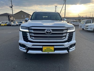 TOYOTA LAND CRUISER 300 - 2