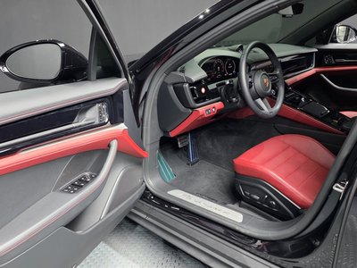 PORSCHE PANAMERA - 10