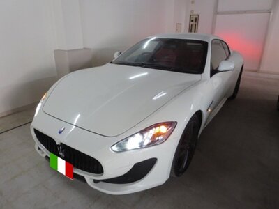 MASERATI GRANTURISMO