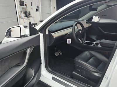 صورة مصغرة 13 لـ 2022 Tesla MODEL Y
