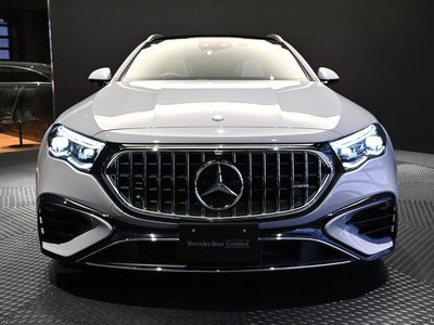 MERCEDES-BENZ E-CLASS WAGON AMG - 2