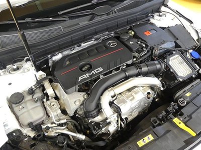 MERCEDES-BENZ GLB - 7