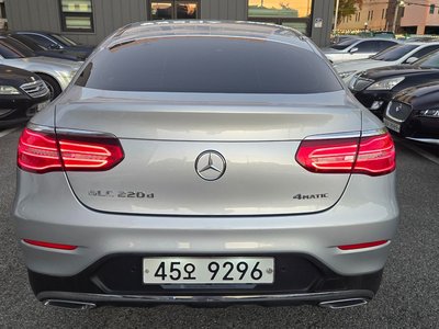 MERCEDES-BENZ GLC - 8