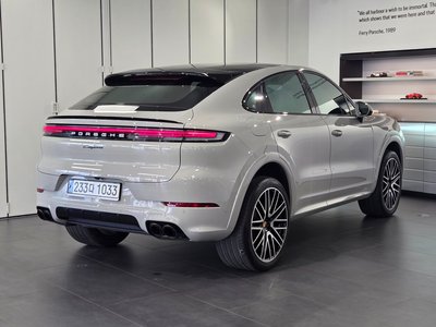 PORSCHE CAYENNE - 4