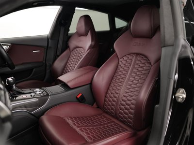 صورة 8 لـ 2016 AUDI RS7 SPORTBACK