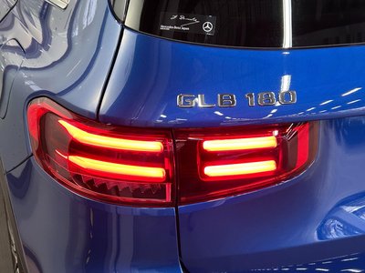 MERCEDES-BENZ GLB - 10