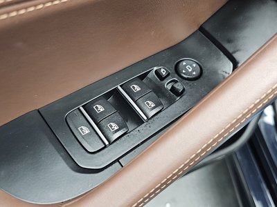 2020 BMW X6 — миниатюра 29