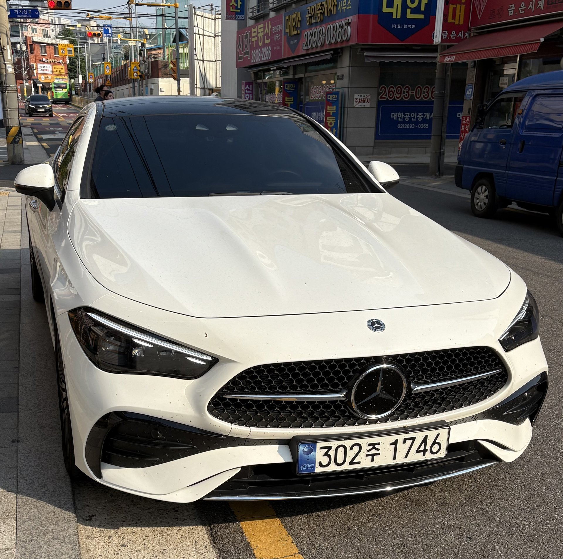 MERCEDES-BENZ CLE - View 1