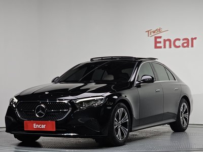 MERCEDES-BENZ E-CLASS - 1