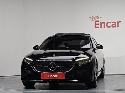 MERCEDES-BENZ E-CLASS - 2