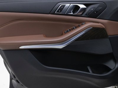 2022 BMW X5 — миниатюра 17