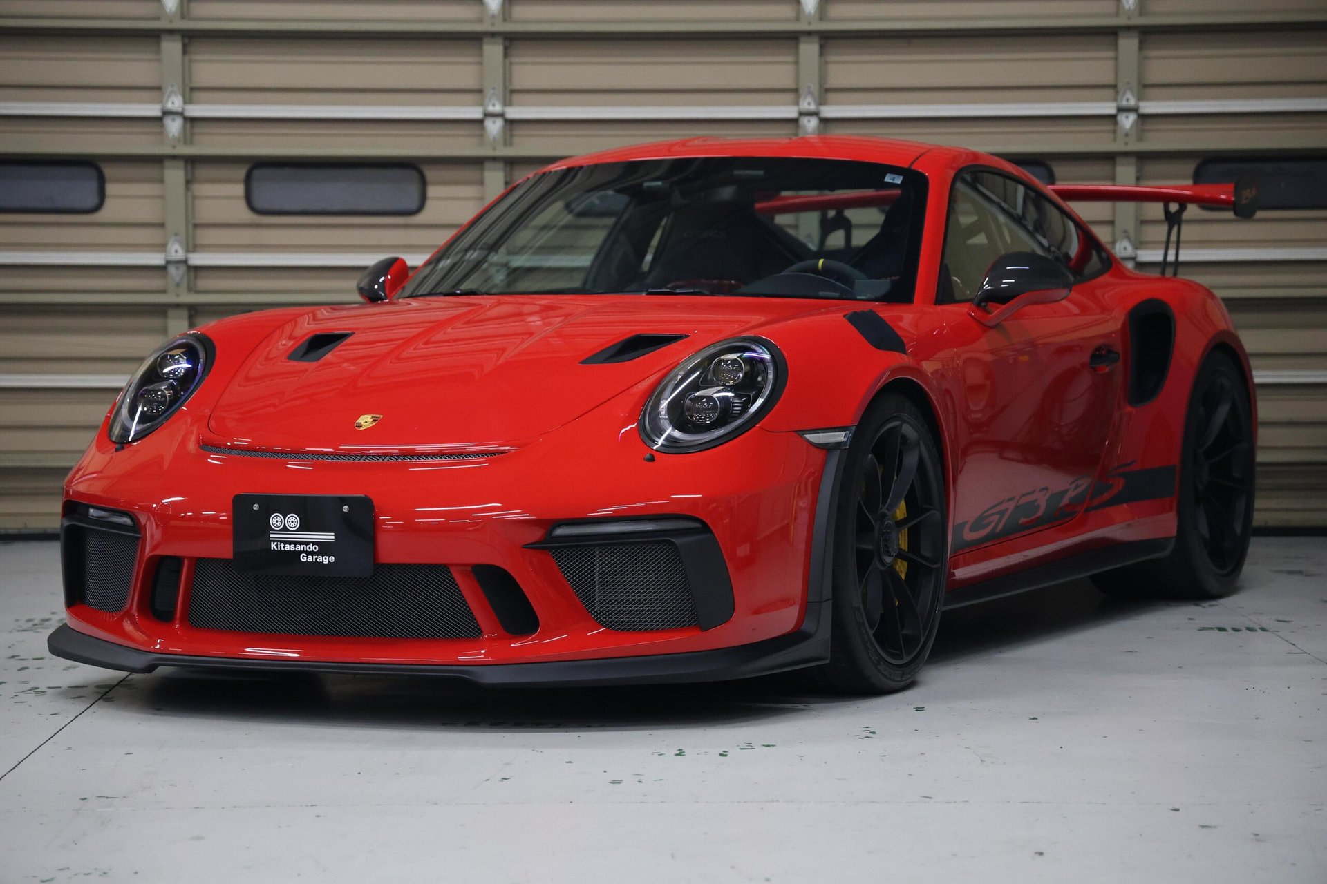 PORSCHE 911 - View 1