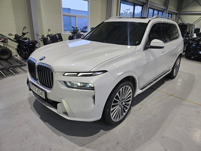BMW X7 - 1