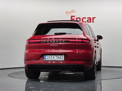 PORSCHE CAYENNE - 3