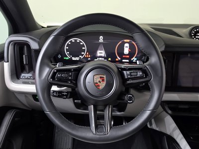 2024 Porsche CAYENNE — миниатюра 19
