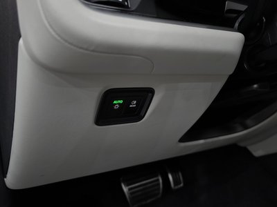 2024 Porsche CAYENNE — миниатюра 26