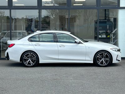 صورة مصغرة 16 لـ 2025 BMW 3 SERIES