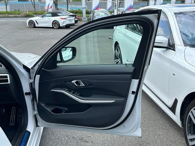 صورة مصغرة 90 لـ 2025 BMW 3 SERIES