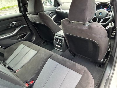 صورة مصغرة 110 لـ 2025 BMW 3 SERIES