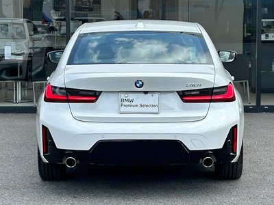 صورة مصغرة 11 لـ 2025 BMW 3 SERIES