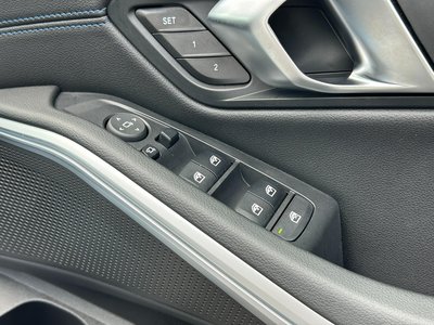 صورة مصغرة 95 لـ 2025 BMW 3 SERIES